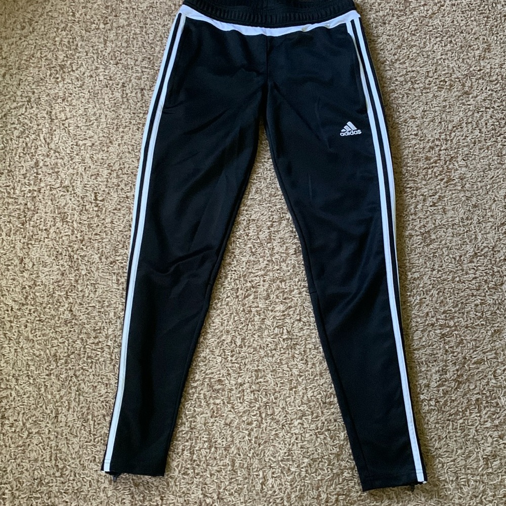 Adidas joggers